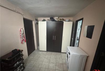 Garsoniera 38 mp utili,hol patrat , parter/3,CENTRU- Sala Po Garsoniera 38 mp utili,hol patrat , parter/3,CENTRU- Sala Po - 3