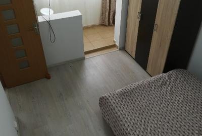 Apartament cu 3 camere semidecomandat, mobilat în Tomis Nord - 12