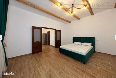 Casă cu 2 camere cu Teren 120 Mp în Schei - 2