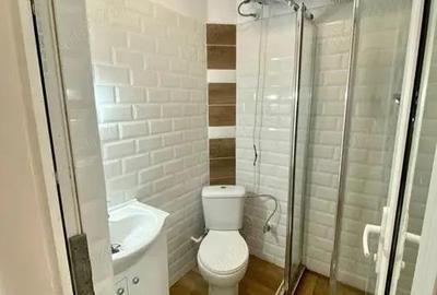Garsonieră semidecomandată în CET - 7
