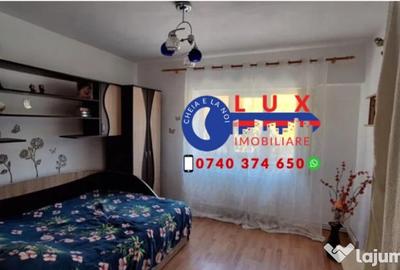 Apartament cu 3 camere decomandat în E3 - 6