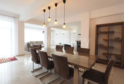 Vilă superba cu 8 camere, mobilata modern, piscina - 6