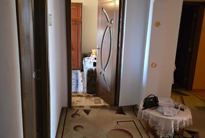 Apartament cu 3 camere decomandat în Central - 4
