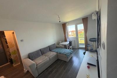 Apartament cu 3 camere semidecomandat, mobilat în Central - 4