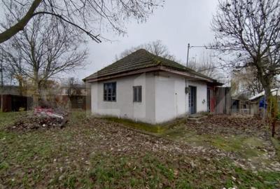 Casă cu 2 camere cu Teren 799 Mp în Central - 13