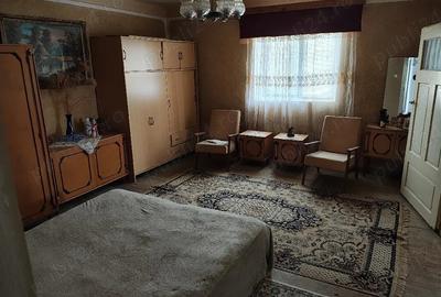 Casă cu 5 camere în Săpunari - 2