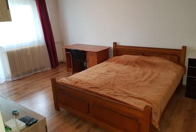 Garsonieră decomandată, mobilată în 1 Decembrie 1918 - 2