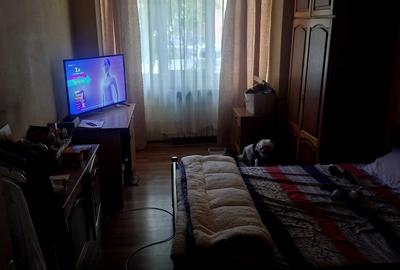 Apartament cu 3 camere semidecomandat în Central - 6