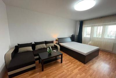 Garsonieră decomandată,renovată,aer condiționat,spațioasă, Vitan - 1