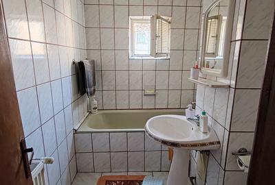 Apartament cu 3 camere decomandat în Sud - 6