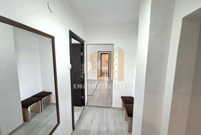 Apartament cu 4 camere decomandat, mobilat în Florilor - 3
