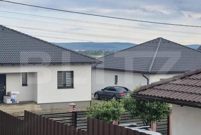 Casă cu 4 camere cu Teren 450 Mp în Central - 13