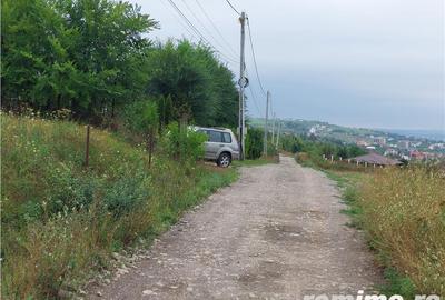 Teren 840 mp in Birnova cu panorama deosebita - 6