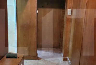 Apartament cu 3 camere semidecomandat în Central - 10
