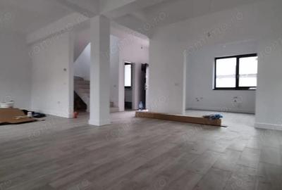 Casă cu Teren 680 Mp în Prelungirea Ghencea - 17