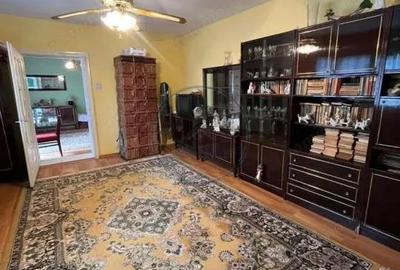 Casă cu 3 camere cu Teren 3200 Mp în Central - 2