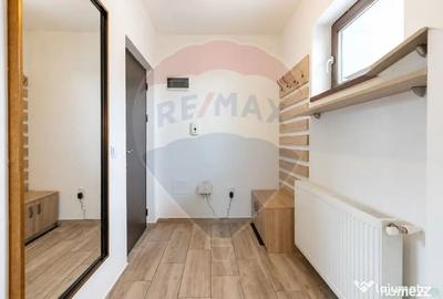Apartament cu 3 camere semidecomandat în Brâncoveanu