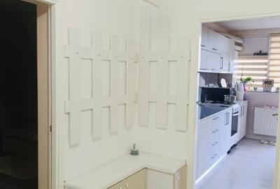 Apartament spatios de 69 mp plus doua balcoane ,zona Terra - 3