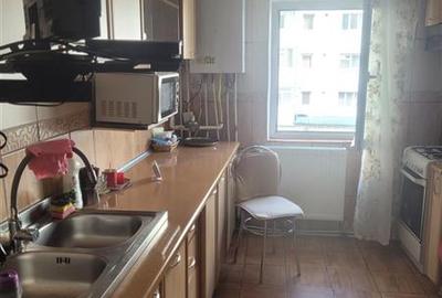 Apartament cu 3 camere semidecomandat, mobilat în Orizont - 4