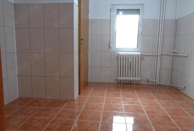 Apartament 4 camere decomandat, 2 bai, 2 balcoane, etaj 1 Micalaca - aproape de Lidl, renovat, 93 mp - 7