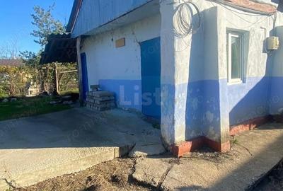 Teren de 2 mp, în Petru Rareș - 4