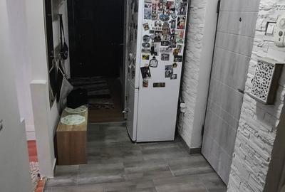 Apartament cu 3 camere decomandat în Dacia - 2