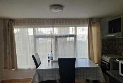 Apartament cu 3 camere semidecomandat în Central - 6