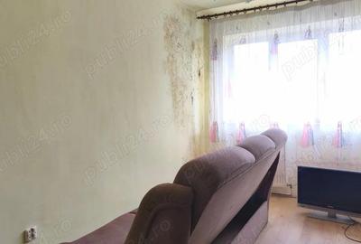 Apartament cu 4 camere semidecomandat în Gojdu - 9