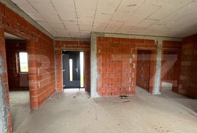 Casa Semifinisata, intre Odoreu ?i Martine?ti - 4