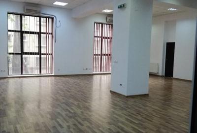 Birou, de 7,000 mp, în Unirii - 4