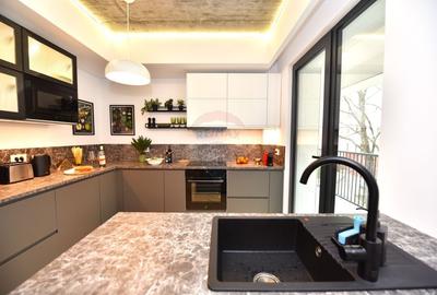 Apartament cu 3 camere decomandat în Universitate - 17