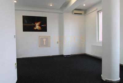 Vad comercial/acces facil, cladire mixta. - 4