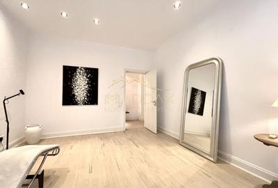 Apartament cu 6 camere decomandat, mobilat în Capitale - 9