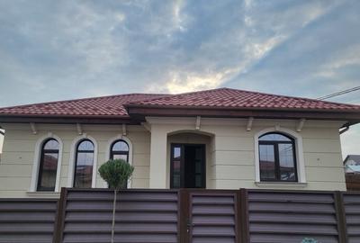 Casa noua in Catamarasti Deal

-zona linistita de case