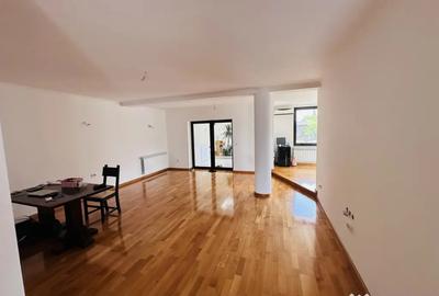 Casă cu 7 camere cu Teren 570 Mp în Roșu - 9