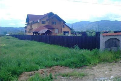 Teren de 4312 mp, în Călimănești - 2