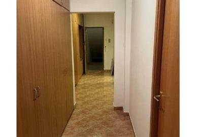 Apartament cu 4 camere decomandat în 13 Septembrie - 8