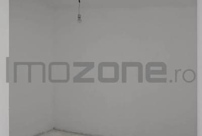 Casă cu 4 camere cu Teren 420 Mp în Vest