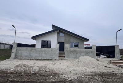 Casă cu 3 camere în Central - 6