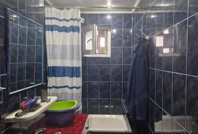 Apartament cu 2 camere decomandat în Lunca Prahovei - 4