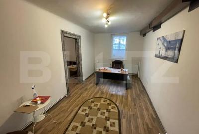 Spațiu comercial, de 50 mp, în Central - 5