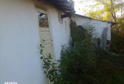 Casă cu 2 camere cu Teren 2742 Mp în Căldăraru - 6