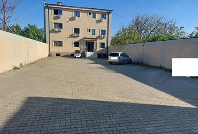 Casă cu 6 camere în Soarelui