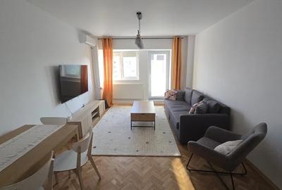Apartament cu 3 camere decomandat, mobilat în Gara