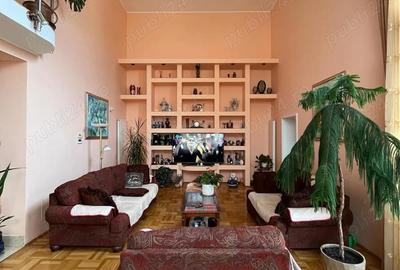 Casă cu 6 camere cu Teren 1200 Mp în Central - 9