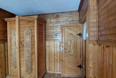 Apartament cu 3 camere decomandat în Tractorul - 4