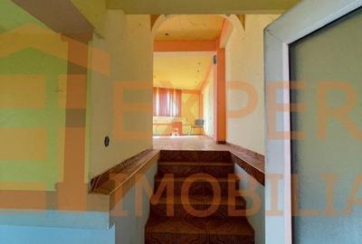 VILA cu spatii comerciale situata in zona CUMPANA - 16