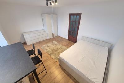 1 Cam-Complexul Studentesc-5 Min Centru--Mobilat--Aer Conditionat-280 Euro! - 3