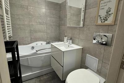 Apartament cu 3 camere decomandat în Sălăjan - 2