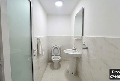 Spațiu comercial, de 100 mp, în Central - 1